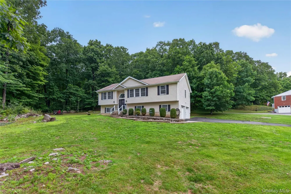 291 Huckleberry Turnpike Wallkill, NY 12589