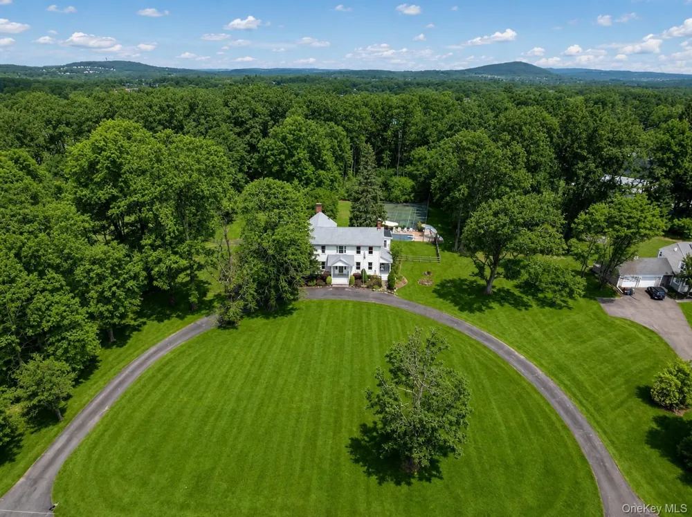 90 Quaker Avenue Cornwall, NY 12518