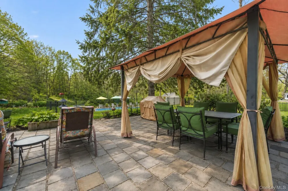 90 Quaker Avenue Cornwall, NY 12518
