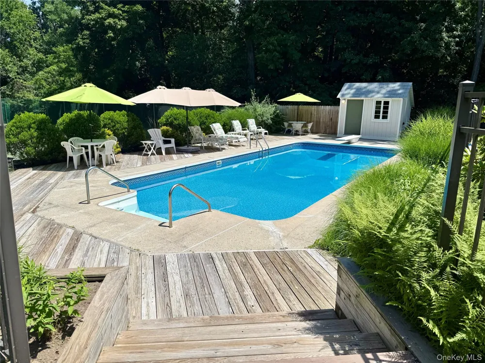 90 Quaker Avenue Cornwall, NY 12518