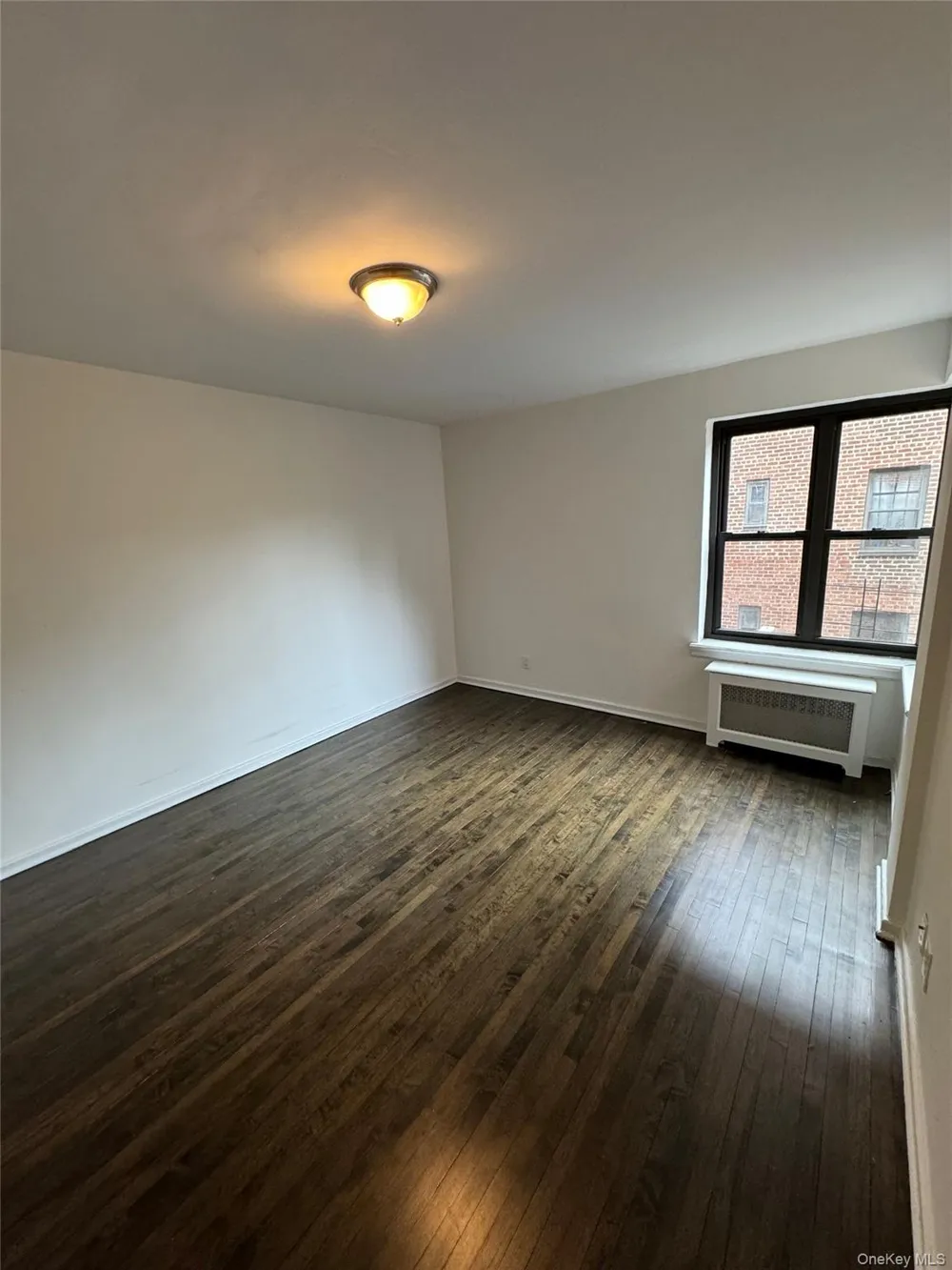 65 Old Mamaroneck Road #4R White Plains, NY 10605