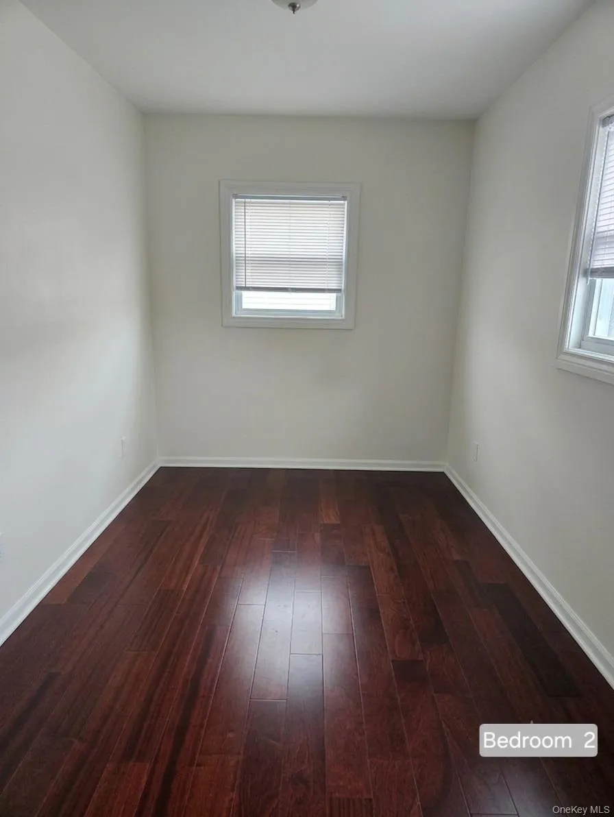 92-10 212th Place Queens Village, NY 11428