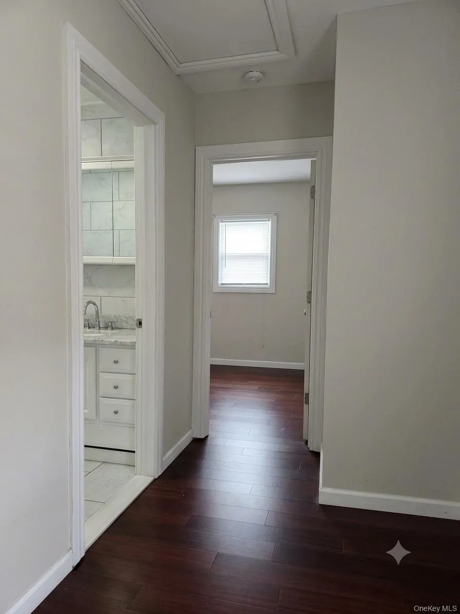 92-10 212th Place Queens Village, NY 11428