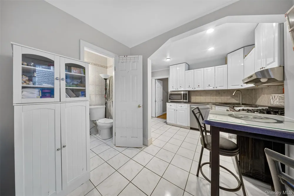 3323 200th Street Bayside, NY 11361