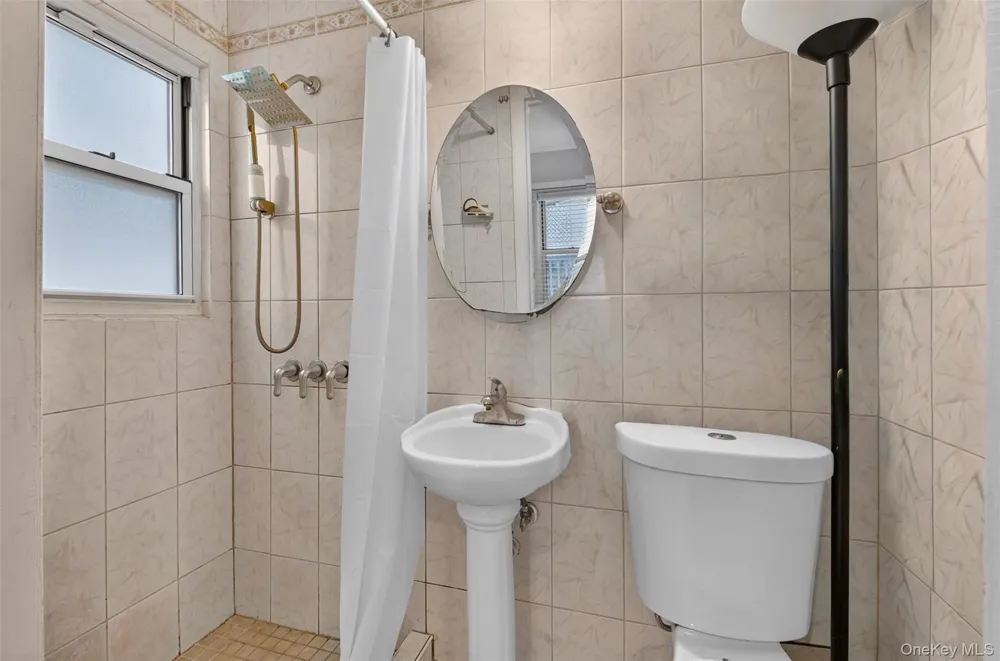 3323 200th Street Bayside, NY 11361