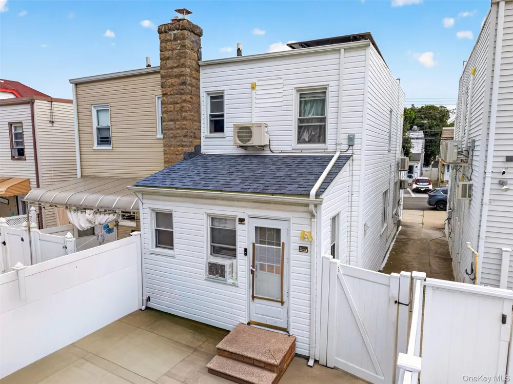 3323 200th Street Bayside, NY 11361
