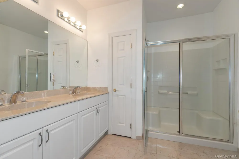 46 Miro Place #46 Port Washington, NY 11050