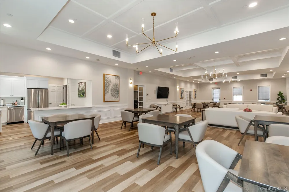 46 Miro Place #46 Port Washington, NY 11050