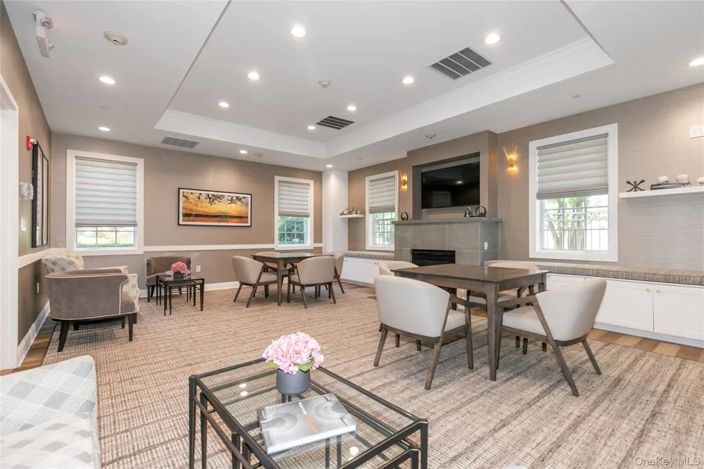 46 Miro Place #46 Port Washington, NY 11050