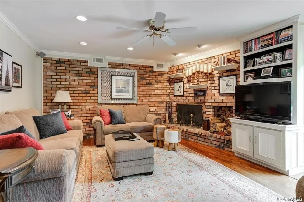 174 Lodge Avenue Huntington Station, NY 11746