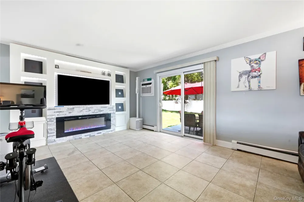 96 E 12th Street Huntington Station, NY 11746