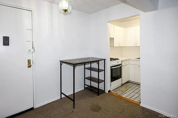 120 Horton Highway #c2 Mineola, NY 11501