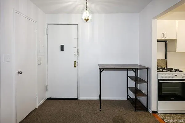 120 Horton Highway #c2 Mineola, NY 11501