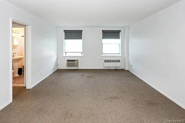 120 Horton Highway #c2 Mineola, NY 11501