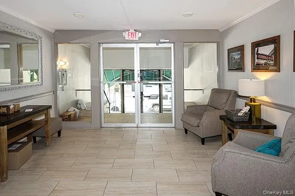 120 Horton Highway #c2 Mineola, NY 11501