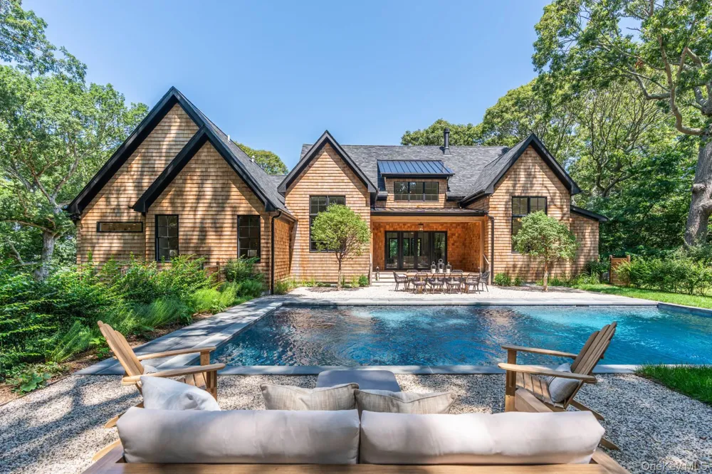 169 Ferry Road Shelter Island, NY 11964