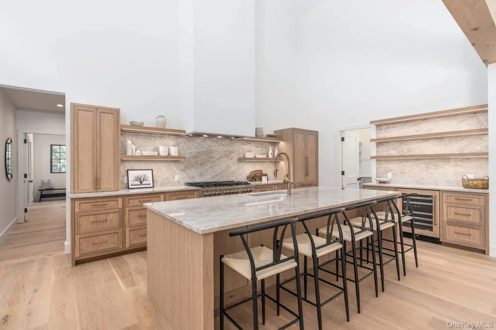 169 Ferry Road Shelter Island, NY 11964