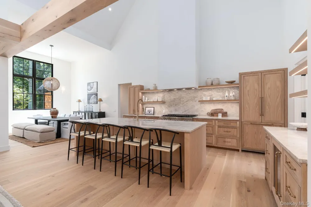 169 Ferry Road Shelter Island, NY 11964