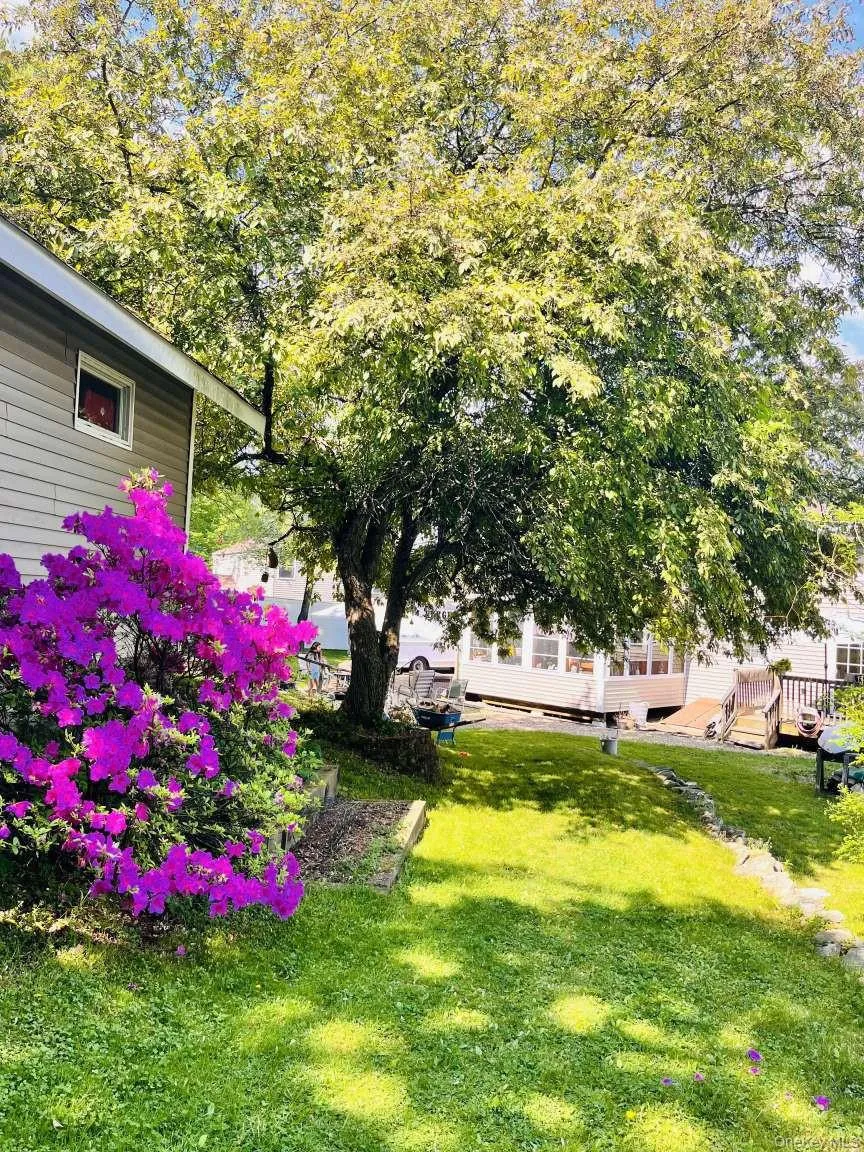 20 Neversink Drive Newburgh, NY 12550