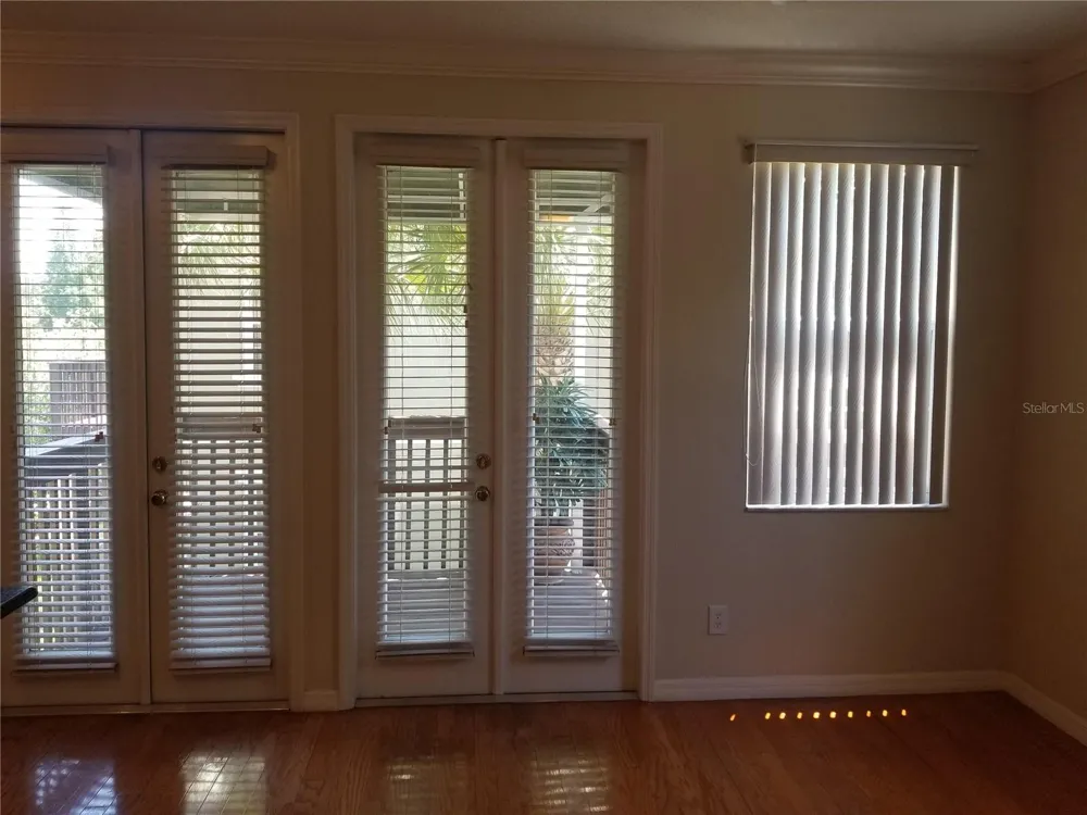 3043 POINTEVIEW DRIVE Tampa, FL 33611
