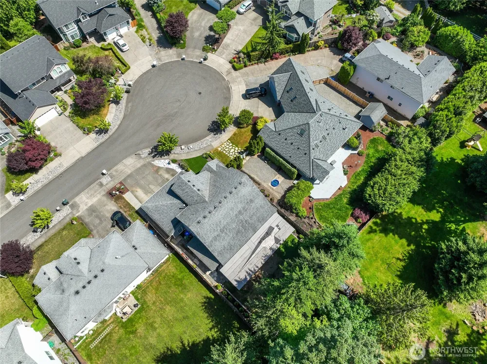 20511 SE 261st Place Covington, WA 98042
