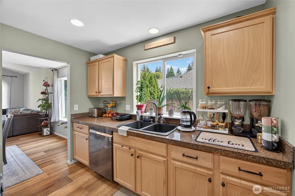 20511 SE 261st Place Covington, WA 98042