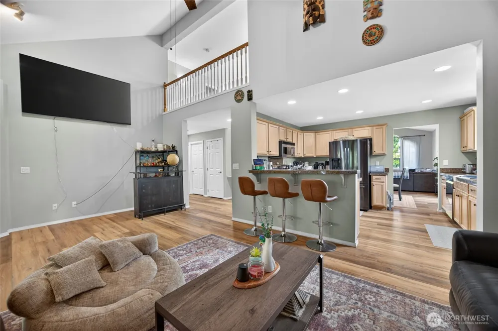 20511 SE 261st Place Covington, WA 98042