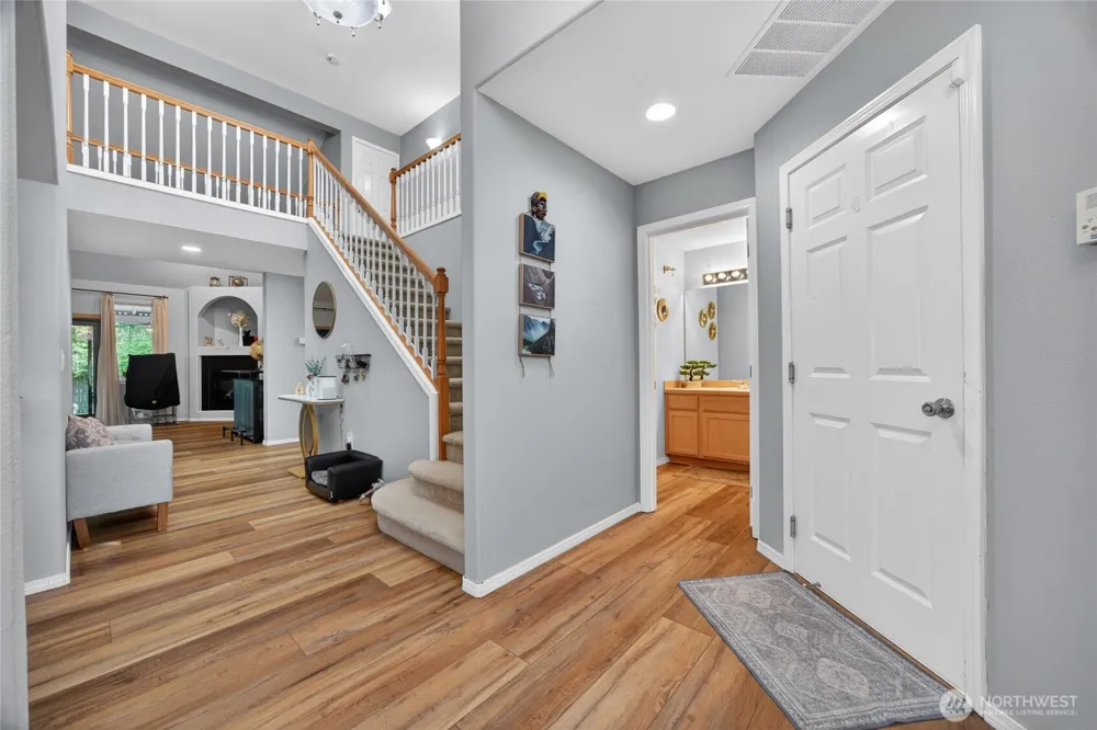 20511 SE 261st Place Covington, WA 98042