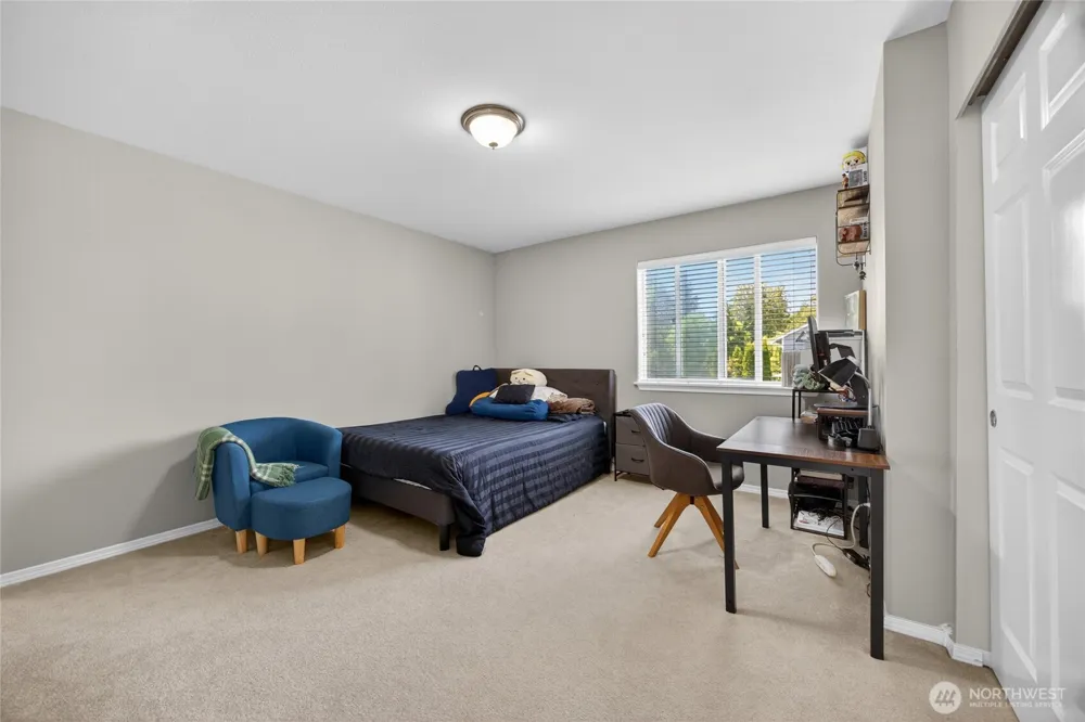20511 SE 261st Place Covington, WA 98042