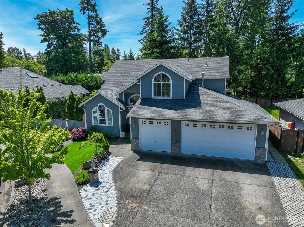 20511 SE 261st Place Covington, WA 98042