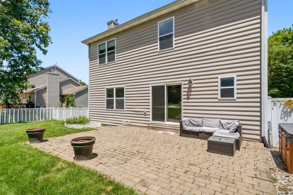 3560 Smithfield Way Oshtemo Charter Township, MI 49009