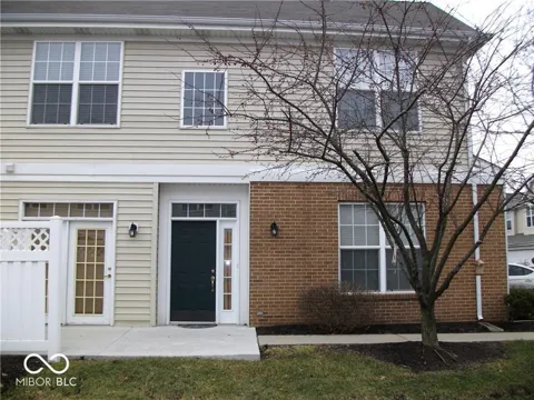 2215 Colfax Lane