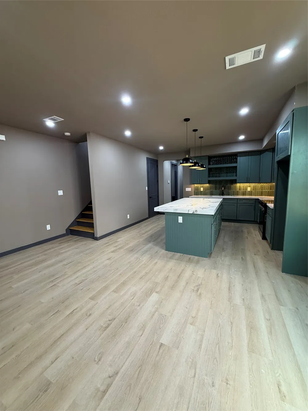 818 Lambert Street Dallas, TX 75203