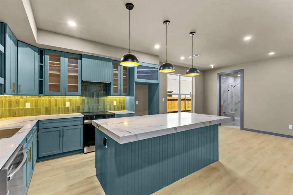818 Lambert Street Dallas, TX 75203