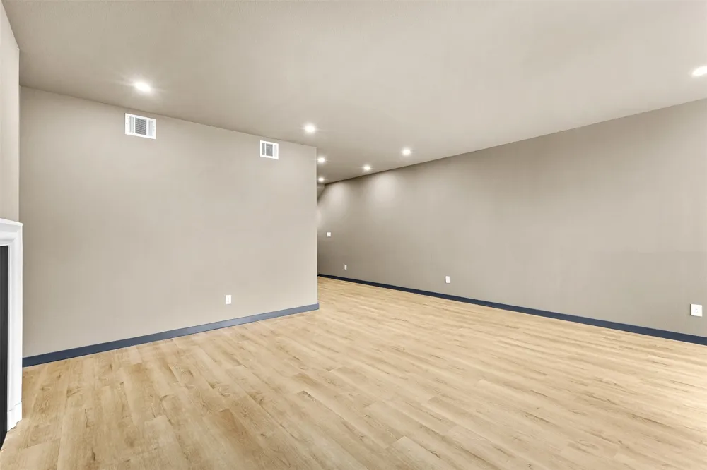 818 Lambert Street Dallas, TX 75203