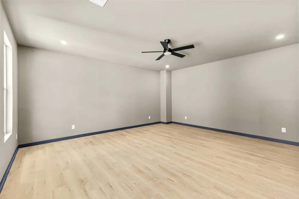 818 Lambert Street Dallas, TX 75203