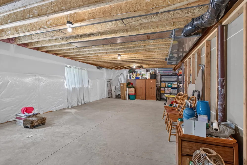 4043 Stoneridge Drive Jackson, MI 49203