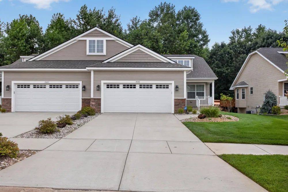 4043 Stoneridge Drive Jackson, MI 49203