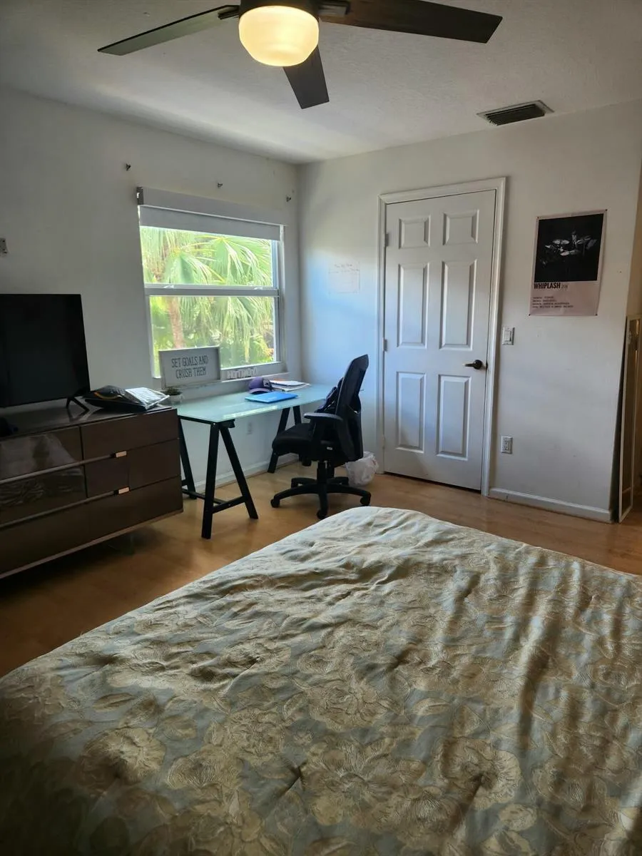 3877 BIMINI AVENUE Cooper City, FL 33026