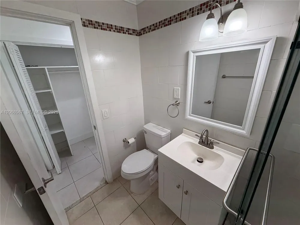 4229 Bougainvilla Dr #2 Lauderdale By The Sea, FL 33308