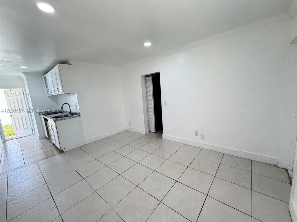 4229 Bougainvilla Dr #2 Lauderdale By The Sea, FL 33308