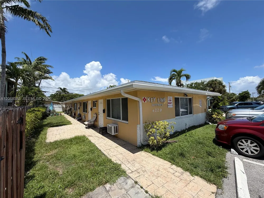 4229 Bougainvilla Dr #2 Lauderdale By The Sea, FL 33308