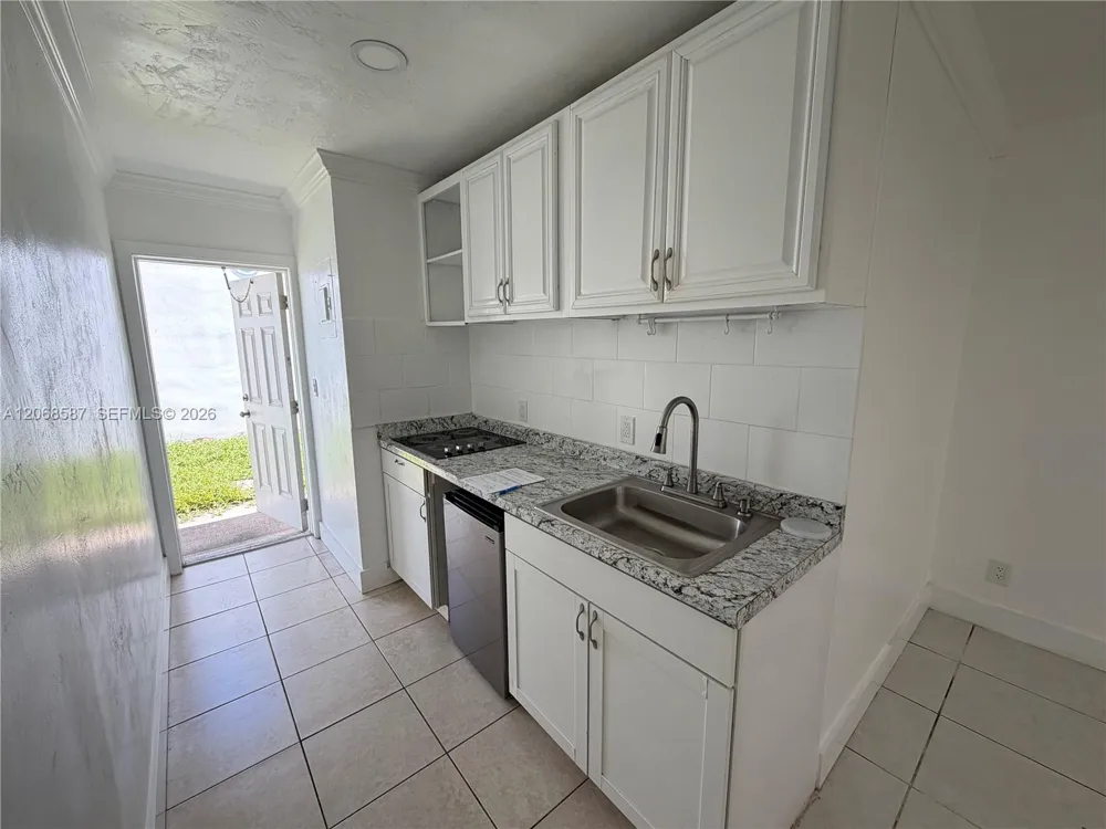 4229 Bougainvilla Dr #2 Lauderdale By The Sea, FL 33308