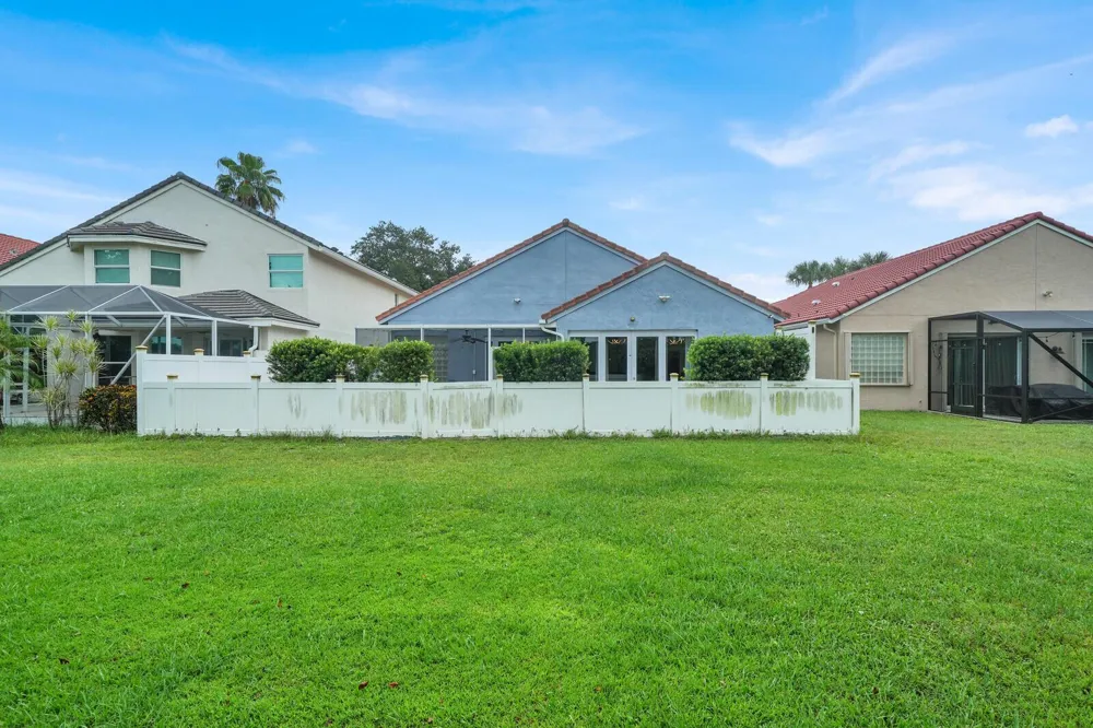 18453 OLD PRINCETON LANE Boca Raton, FL 33498