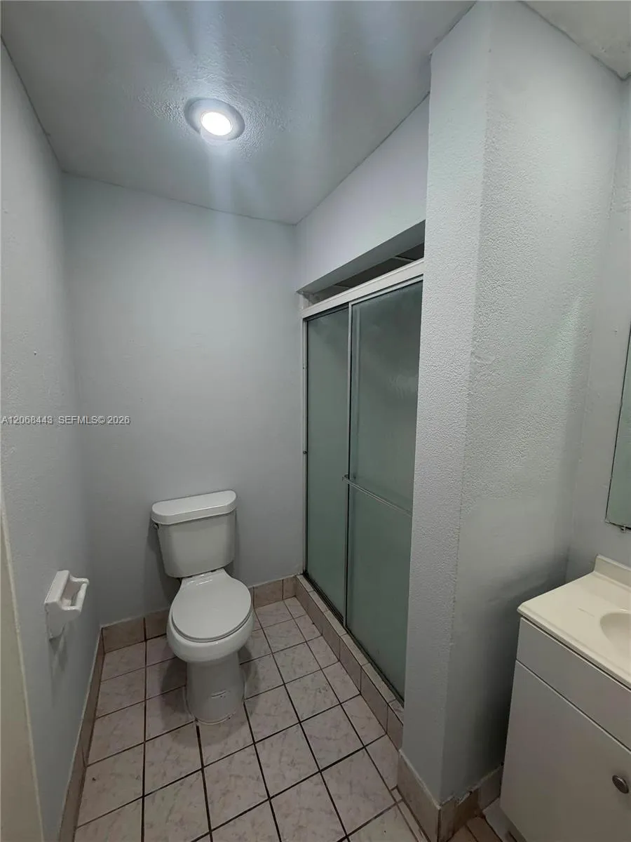 8020 Colony Cir N #306 Tamarac, FL 33321