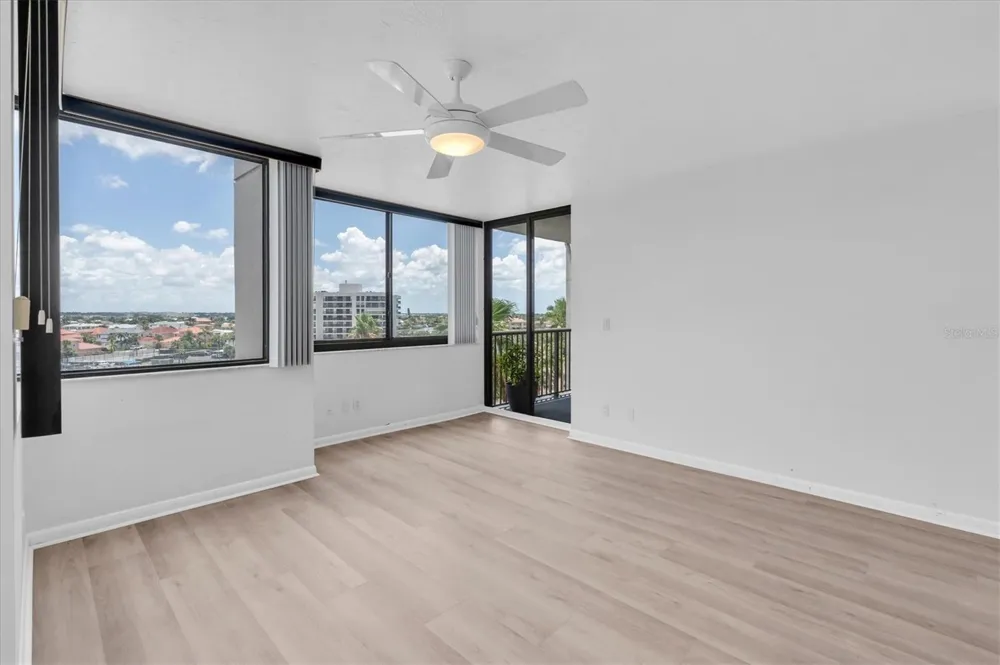 1600 GULF BOULEVARD #617 Clearwater Beach, FL 33767