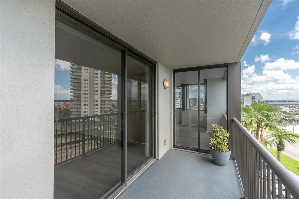 1600 GULF BOULEVARD #617 Clearwater Beach, FL 33767