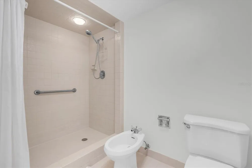 1600 GULF BOULEVARD #617 Clearwater Beach, FL 33767