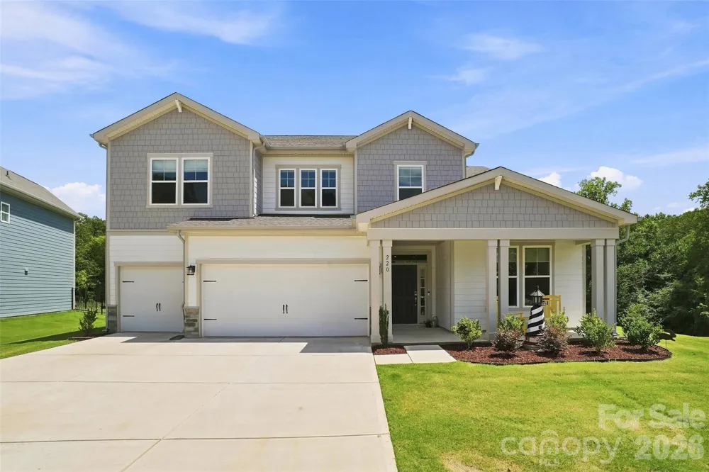 220 E Warfield Drive Mooresville, NC 28115