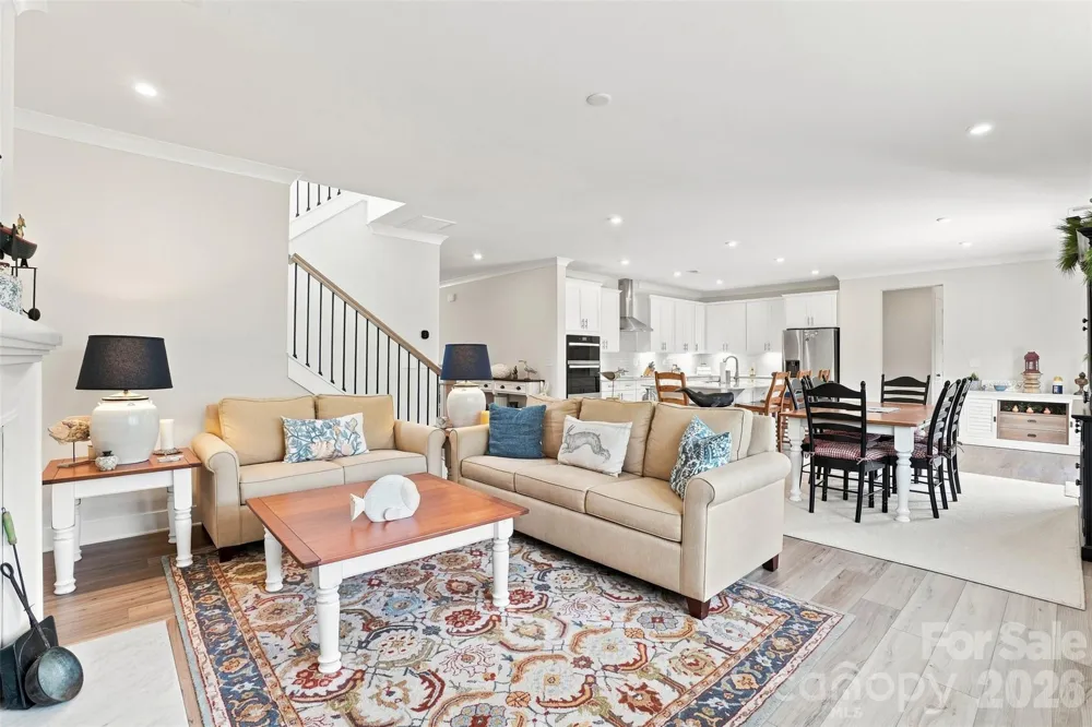 220 E Warfield Drive Mooresville, NC 28115